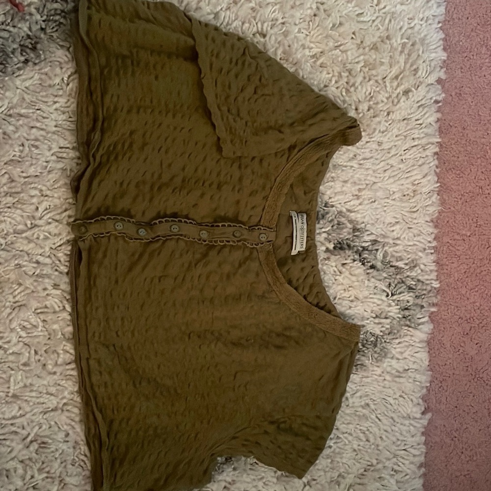 Urban outfitters cropped tee